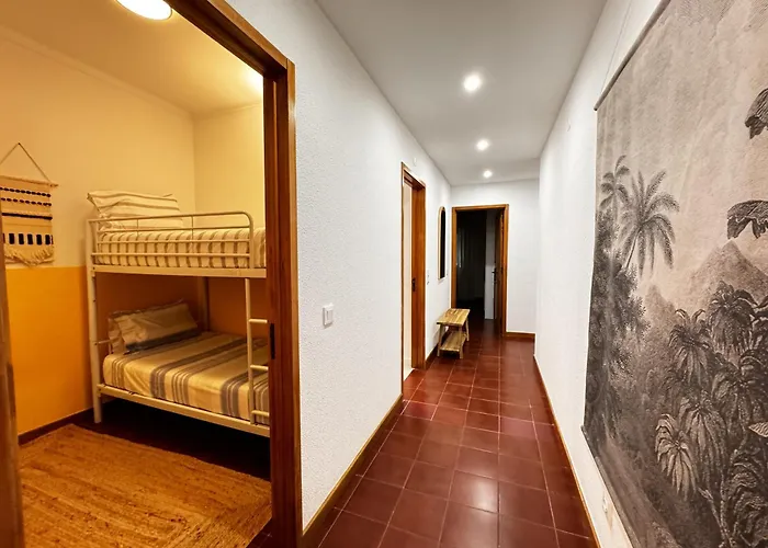 2Room Cozy Apartment Center Caparica