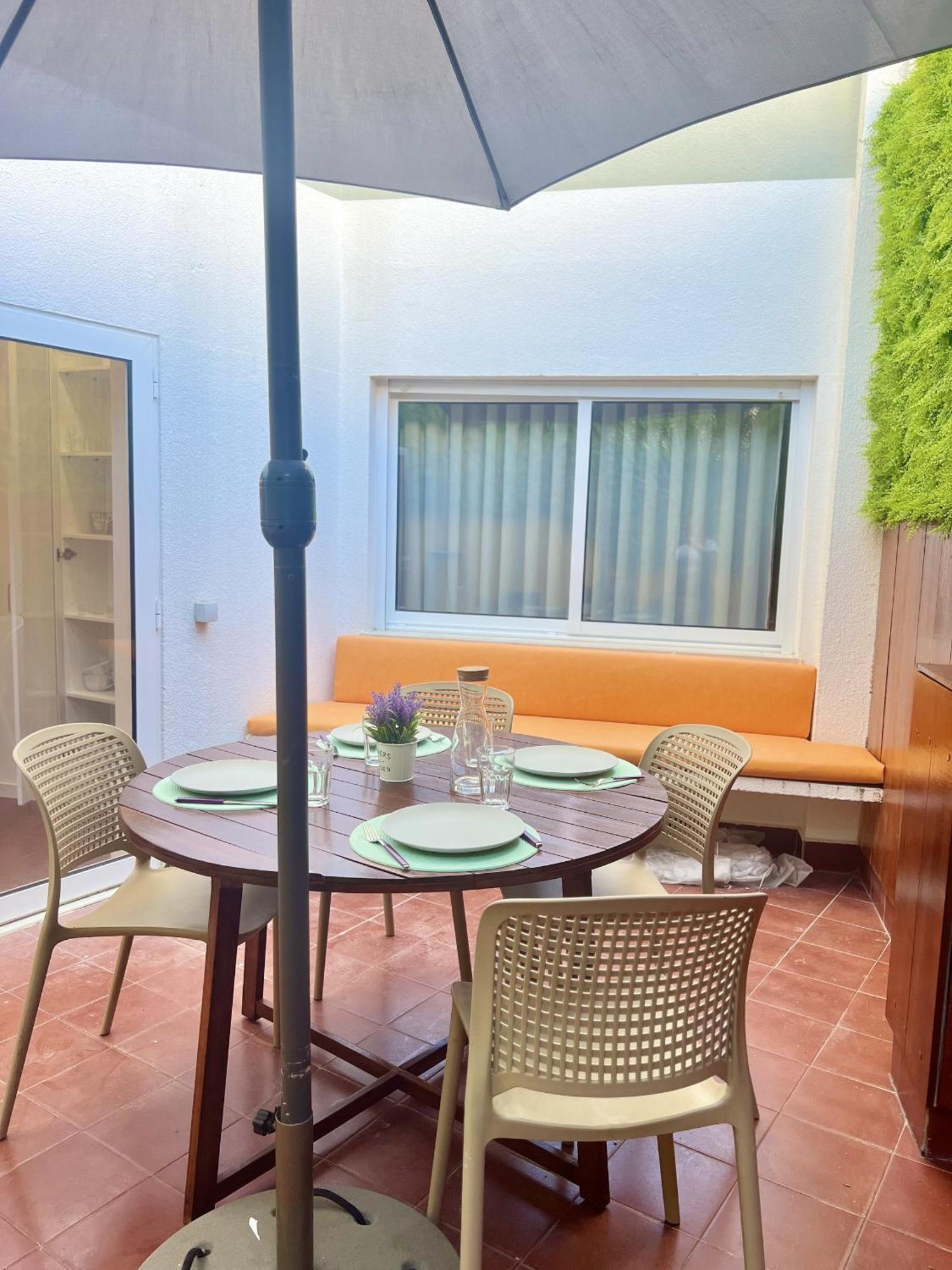 2room Cozy Center Caparica Apartment *